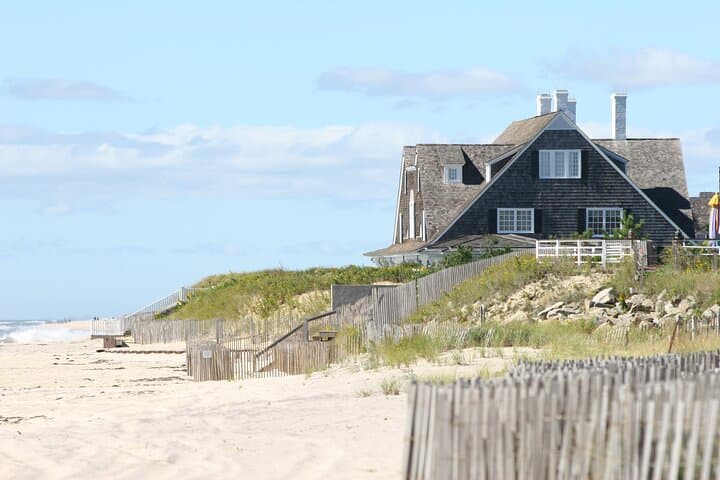 Hamptons Helicopter Day Trip from Manhattan — 45-Minute Escape to East Hampton photo 4