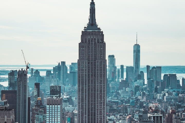 One-Day New York Highlights: Wall Street to Hudson Yards Walking Tour photo 2