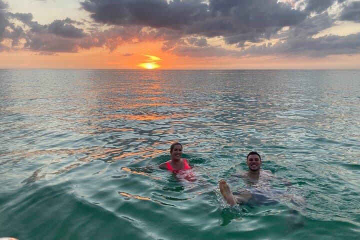 Private Sunset Charter in Sarasota Bay: Sandbar Swim & Wildlife Cruise photo 2