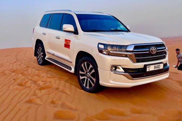Dubai Red Dunes Desert Safari with Live BBQ Dinner photo 2