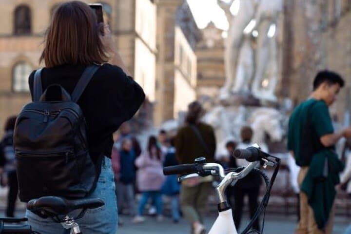 8-Hour E-Bike Florence: Fiesole, Michelangelo Square & Artisan Stops photo 2