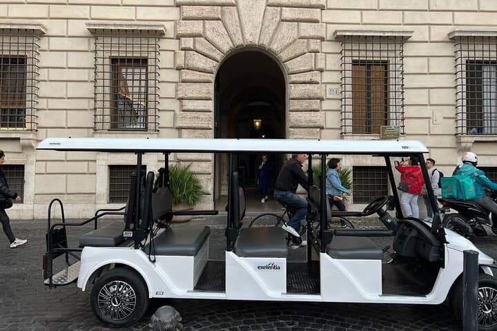 Rome Golf Cart Tour: Glide Past the Colosseum, Vatican & Hidden Gems photo 4