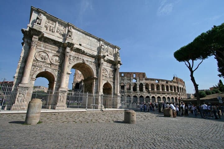 Rome Golf Cart Tour: Glide Past the Colosseum, Vatican & Hidden Gems photo 6