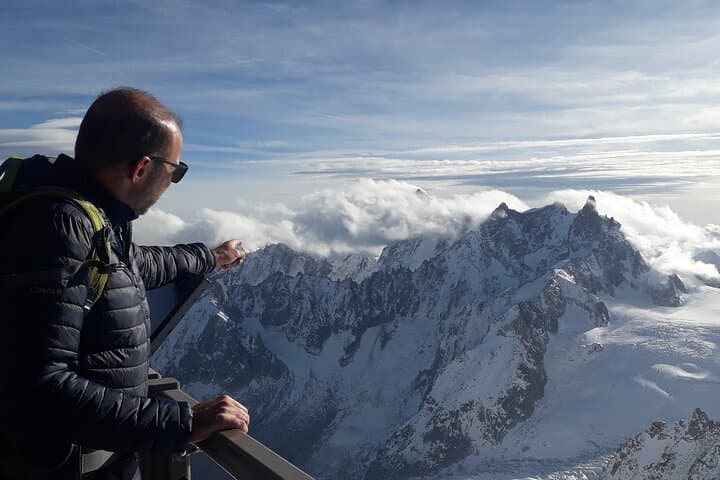 Aiguille du Midi Cable Car and Summit Guide: Chamonix 3,842m Panorama photo 2