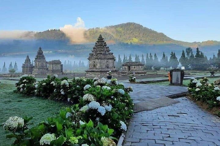 Sikunir Sunrise at Dieng Plateau: Full-Day Tour from Yogyakarta photo 3