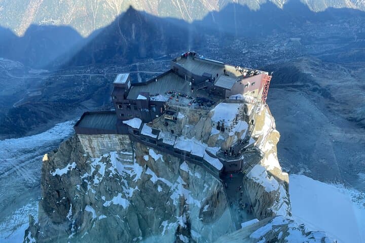 Aiguille du Midi Cable Car and Summit Guide: Chamonix 3,842m Panorama photo 6
