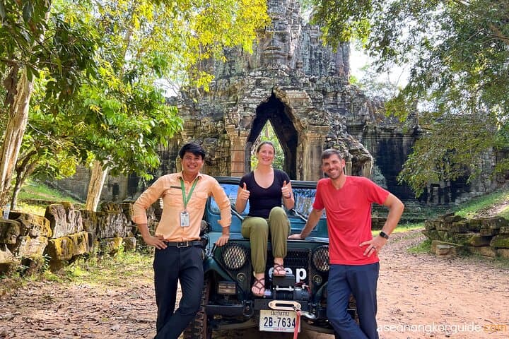Angkor Wat Sunrise Jeep Tour & Morning Market Experience