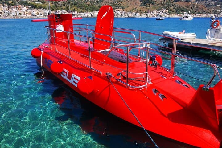 Semi-Submarine Tour to Isola Bella — 1-Hour Marine Reserve Cruise photo 5