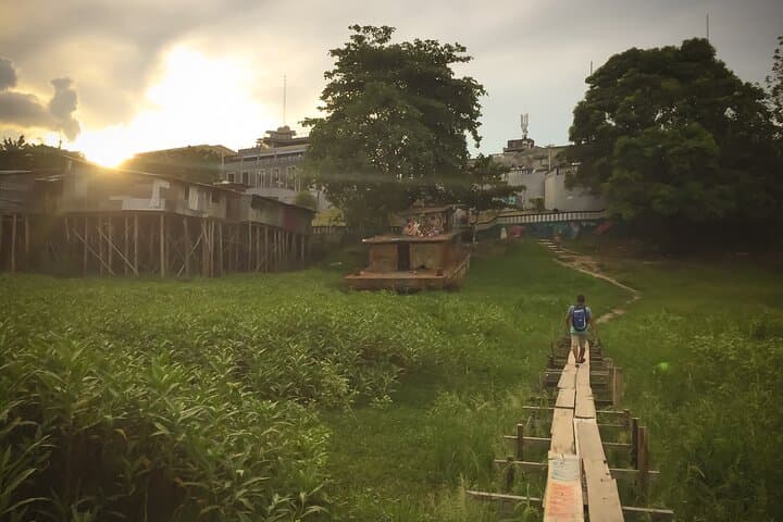 Belen Market & Floating City Private Tour — Iquitos Amazon Morning Experience photo 4