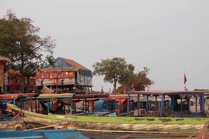 Kompong Phluk Floating Village: Tonle Sap Boat Visit & Stilt-House Village Experience photo 2
