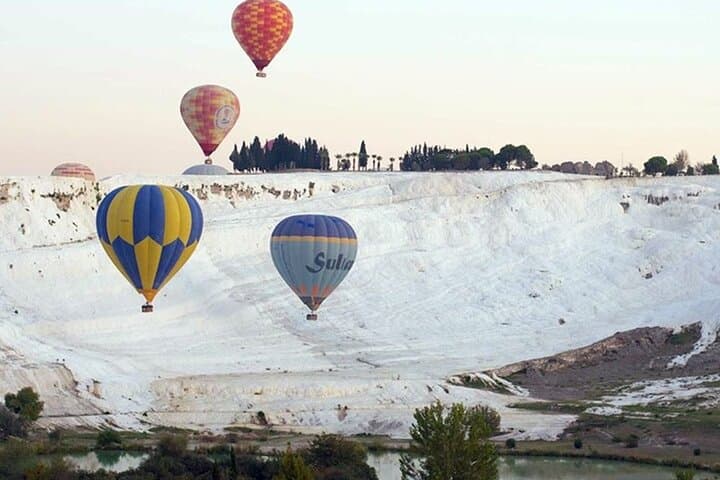 Sunrise Balloon Over Pamukkale: Hot-Air Flight from Izmir with Time to Explore Hierapolis photo 5