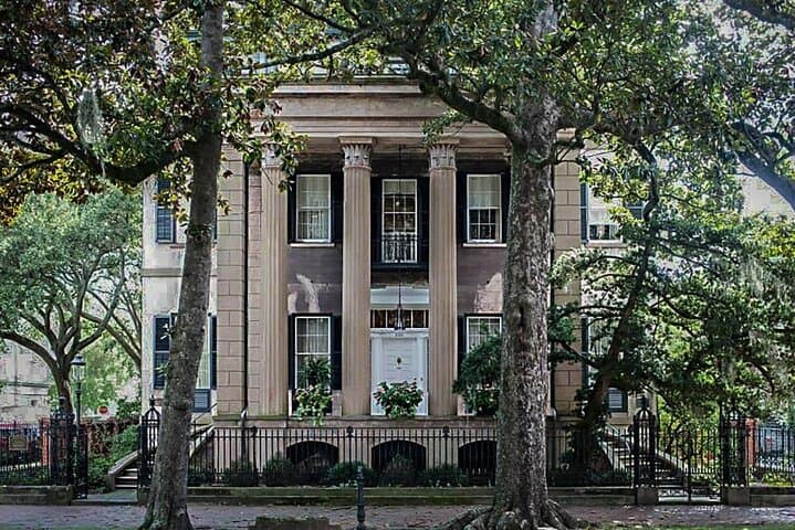 Savannah Architectural Walking Tour: Explore 19th-Century Masterpieces photo 4