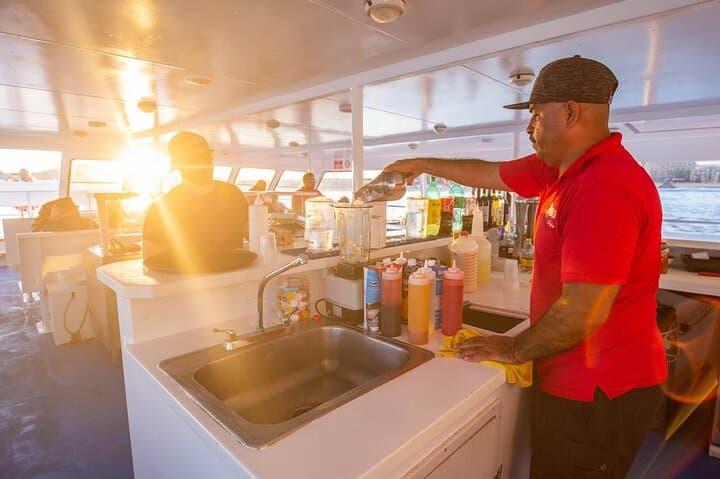 Cabo Sunset Sail to El Arco: Dinner Cruise with Tacos & Open Bar photo 6