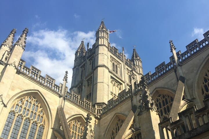 Bath Public Walking Tour & Guided Visit to Bath Abbey photo 2