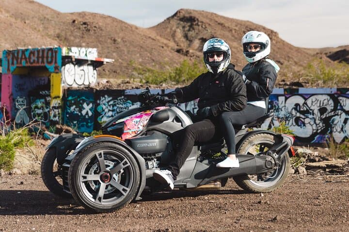Private Can-Am Ryker Red Rock Canyon Couples Tour — Las Vegas Trike Adventure