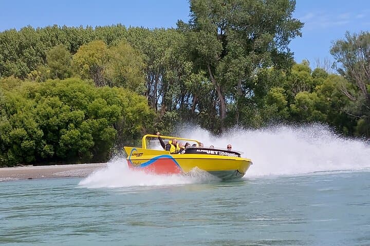 Christchurch Jet Boating and City Highlights Shore Excursion from Lyttelton photo 3