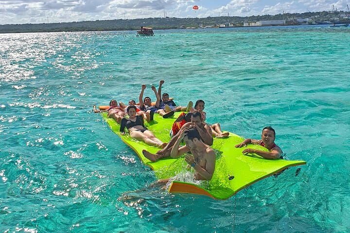 Private Pontoon Day to the Aquarium and Rose Cay — San Andrés Bay Excursion photo 4