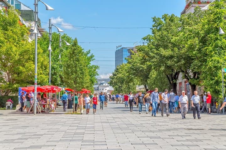 Tirana Green Parks Walking Tour — Skanderbeg Square to Grand Park photo 2