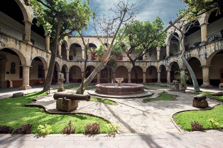 Private Day Tour: Guadalajara Museums & Michin Aquarium photo 3