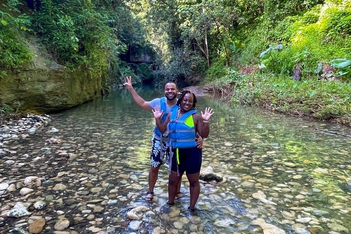 Arenales River Caving & Waterfall Adventure in Puerto Rico's Limestone Canyons photo 3
