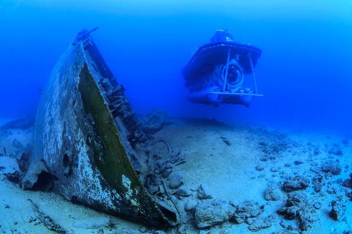 Mauritius Unique Submarine Tour: 45-Minute Submersible Dive to Coral Reefs & Shipwreck photo 3