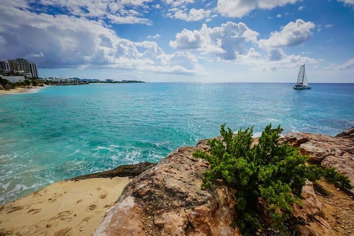 Luxury Catamaran Charter in St. Maarten — Full-Day Private Sail to Happy Bay, Baie Longue & Maho photo 4