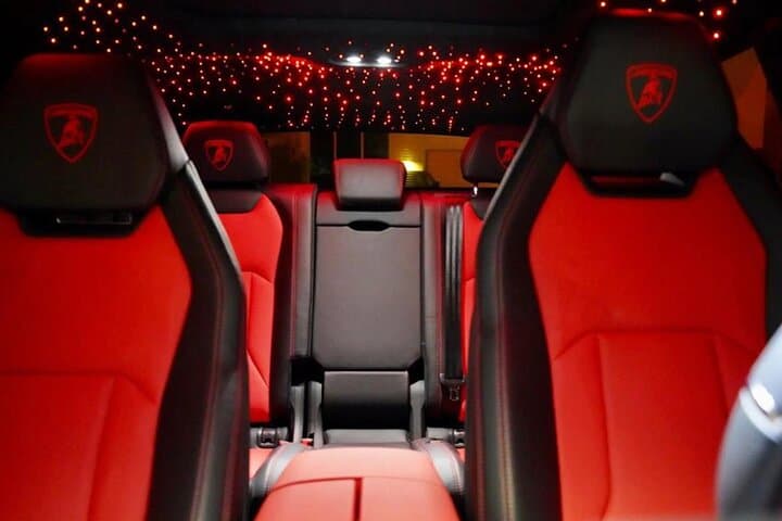 Drive a Lamborghini Urus in Dubai – Full-Day Super-SUV Rental Experience photo 6