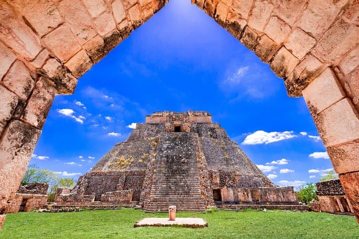 Uxmal, Cenote Sambula & Choco Story: Full-Day Cultural Tour from Mérida