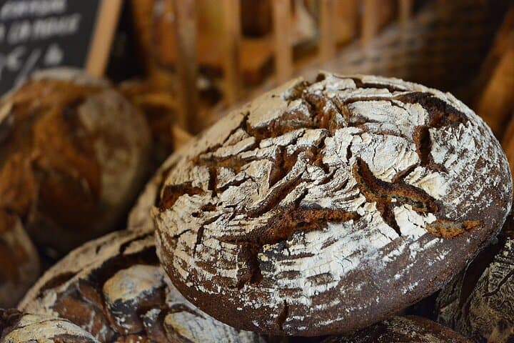 Bordeaux Boulangeries & History Walking Tour: Best Pastries and Neighborhood Stories photo 6