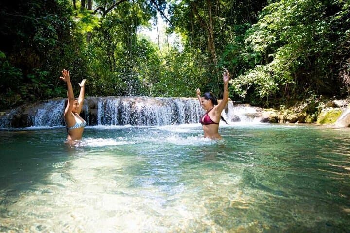 Llano Grande Waterfalls & Organic Coffee Farm Day Tour from Huatulco photo 2