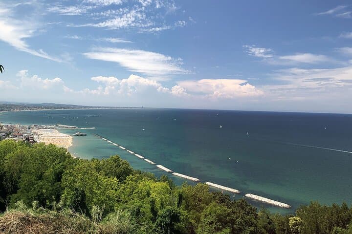 E-Bike Picnic on Monte San Bartolo — 5-Hour Coastal Ridge Ride photo 6