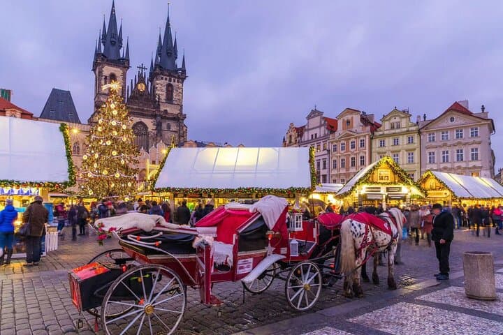 Prague Christmas Walking Tour: Private Orloj & Trdelnik Experience photo 5