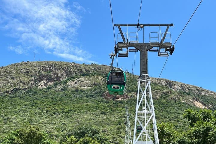 Hartbeespoort Cableway and Cape Wine Tasting — Half-Day from Johannesburg photo 6