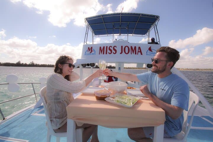 Punta Cana Catamaran Adventure: Snorkeling & Seaside Party photo 4