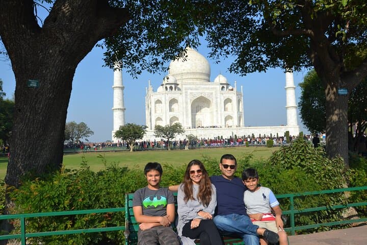 Private Taj Mahal Day Trip from Delhi — Skip-the-Line Guided Tour photo 6