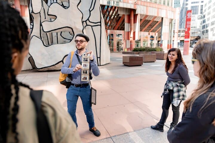 Walkin' with Colin: Downtown Chicago History, Mystery and Comedy Walking Tour photo 2