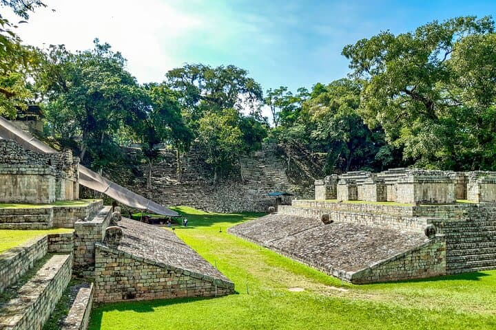 Copán Ruins Day Tour from San Salvador: Explore the UNESCO Mayan City photo 4