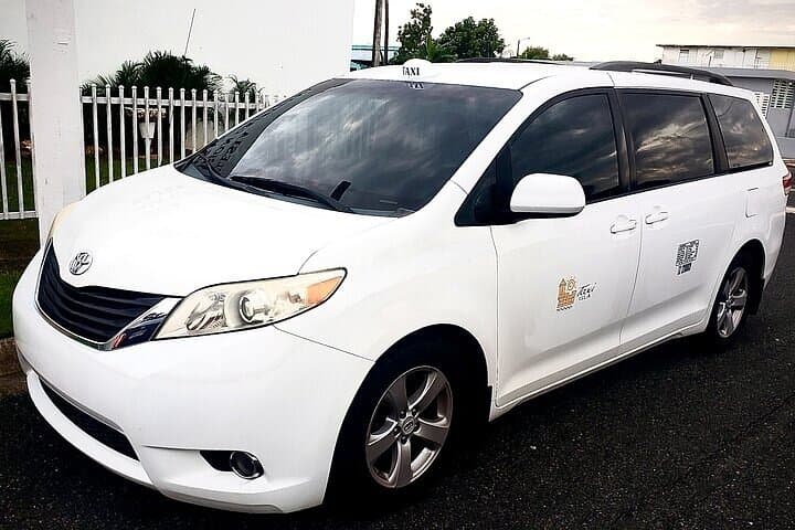 Private Airport Transfer from SJU to Humacao & Naguabo — Reliable East Puerto Rico Ride photo 2
