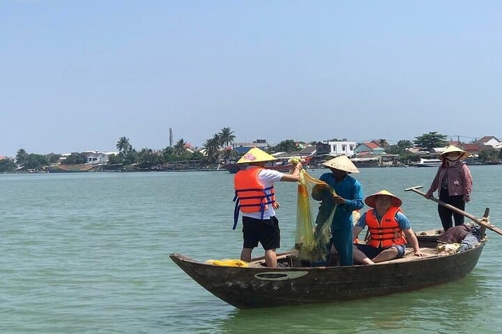 Hoi An Coconut Forest Basket-Boat Tour with Lantern & Coffee Class photo 3
