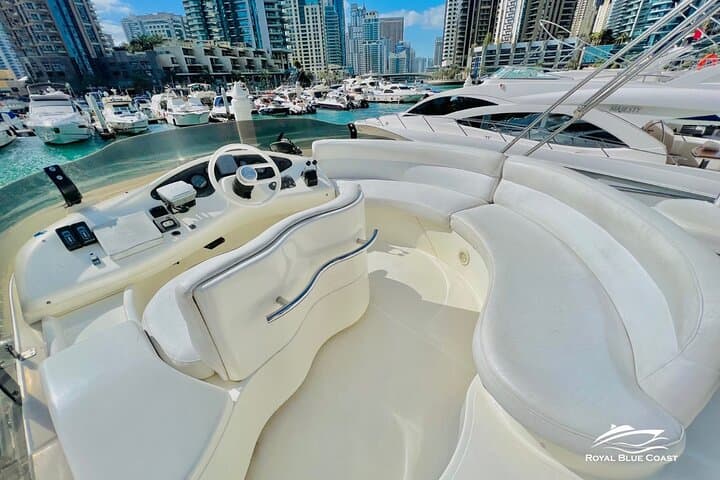 Private Yacht Cruise Dubai Marina: 3-Hour Luxury Charter photo 3
