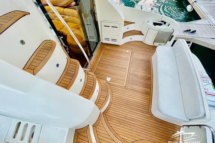 Private Yacht Cruise Dubai Marina: 3-Hour Luxury Charter photo 5