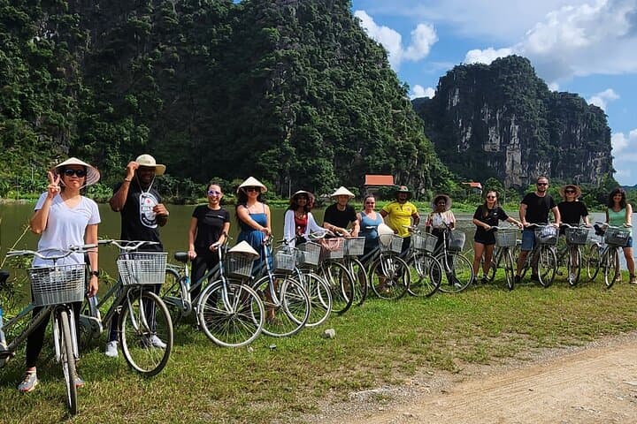 Vietnam 11-Day First-Class Adventure: Da Nang, Hoi An, Ha Long & Northern Highlands photo 4