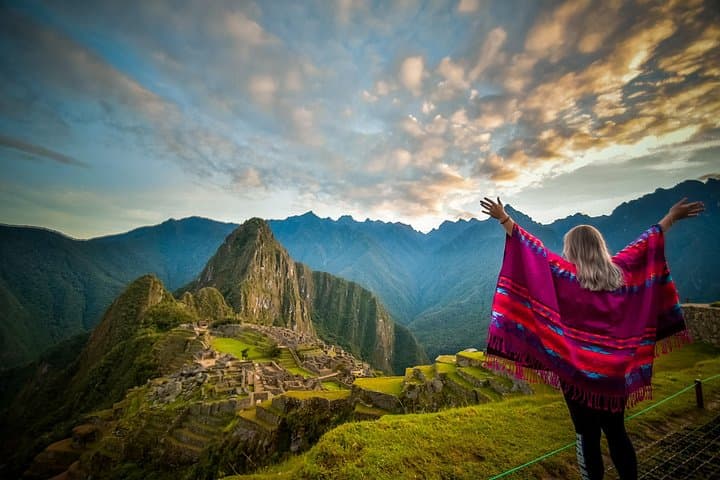Highlights of Cusco: 8-Day Andes Trek to Machu Picchu & Rainbow Mountain photo 1