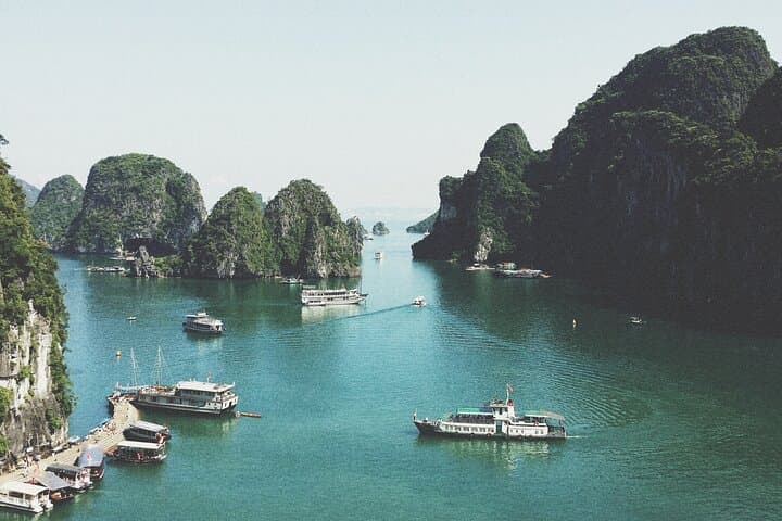 Best of Thailand and Vietnam: 6-Day Cultural and Coastal Adventure photo 3