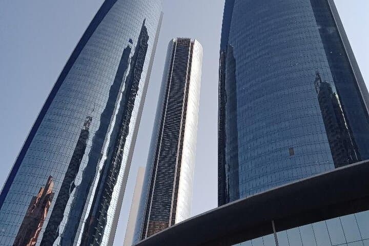 Abu Dhabi Half-Day Private Tour: Sheikh Zayed, Corniche & Ferrari World Photo Stops photo 6