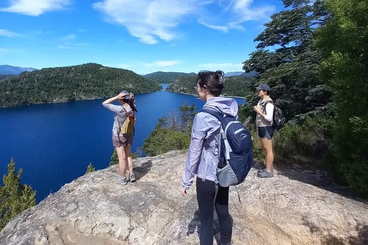 Moreno Lake Kayak and Mirador del Tristeza Hike — Bariloche Multisport Day Trip photo 4