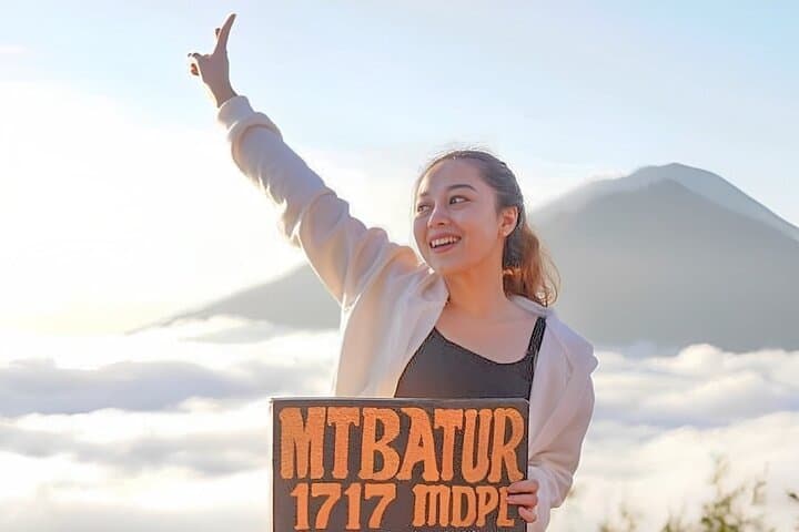 Mount Batur Sunrise Hike: Guided Trek to Bali's Volcanic Summit