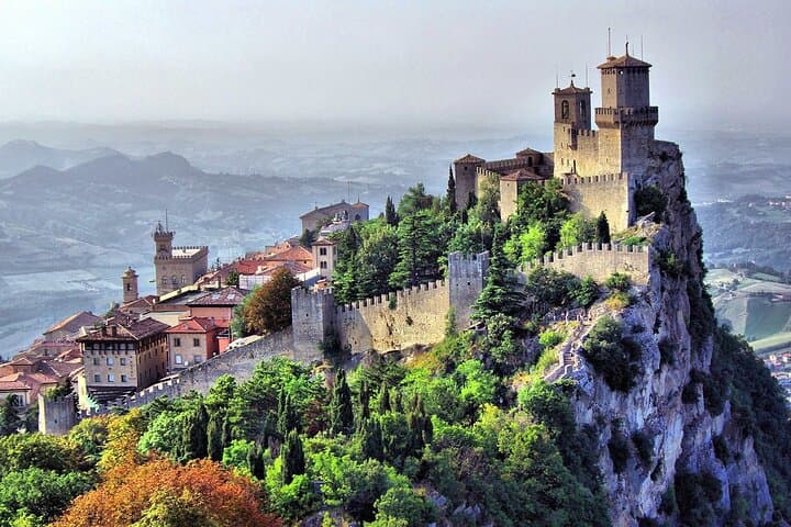 Day Trip from Ravenna to San Marino: Hilltop Citadel, Shopping & Lunch photo 6