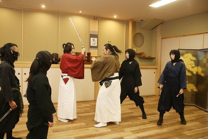 Ninja Experience in Tokyo: Hands-On Ninjutsu Training & Costume Photoshoot photo 4