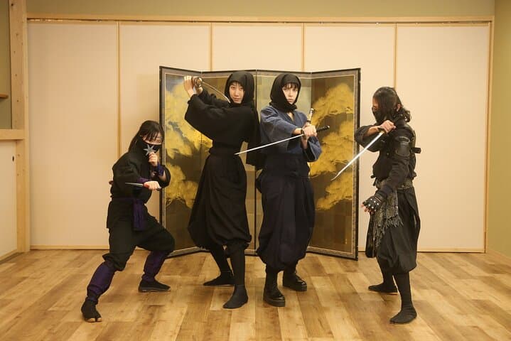 Ninja Experience in Tokyo: Hands-On Ninjutsu Training & Costume Photoshoot photo 6